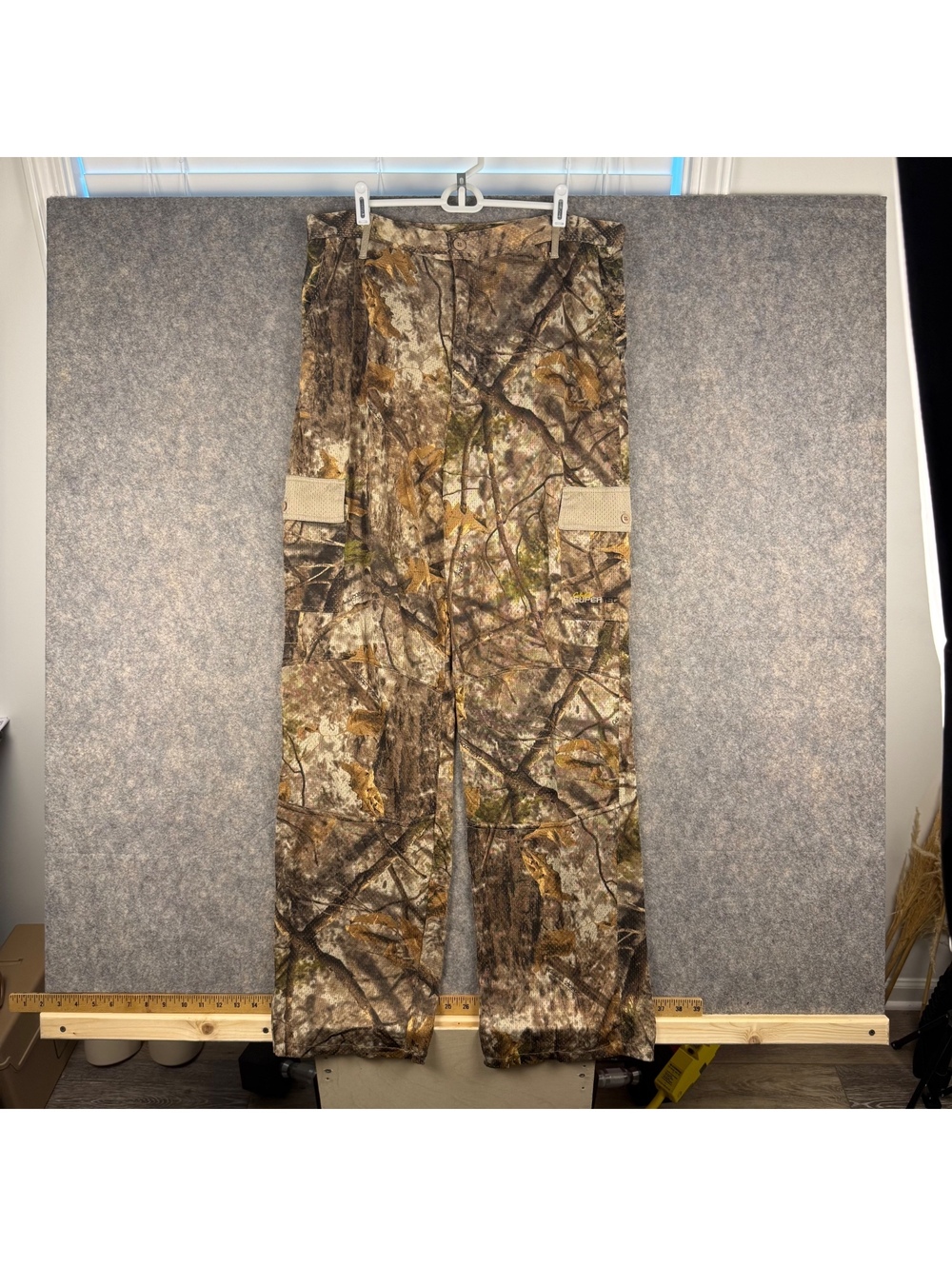 Cabela’s Supertec By Medalist 6 Pocket Camo Hunting Fishing Pants Men XL 33” 342